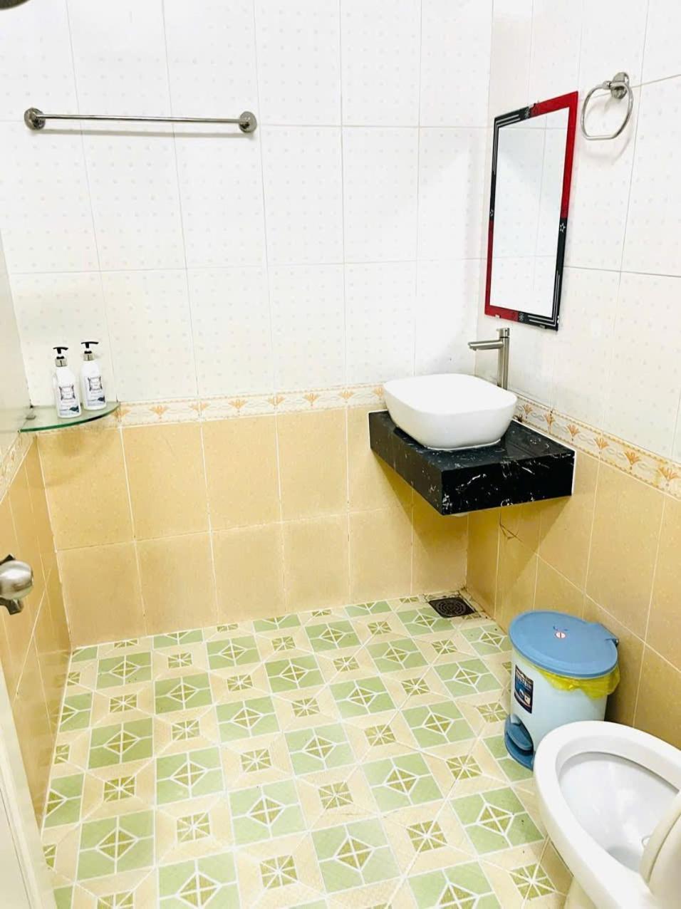 Hung Anh Hotel Ho Chi Minh-stad Buitenkant foto